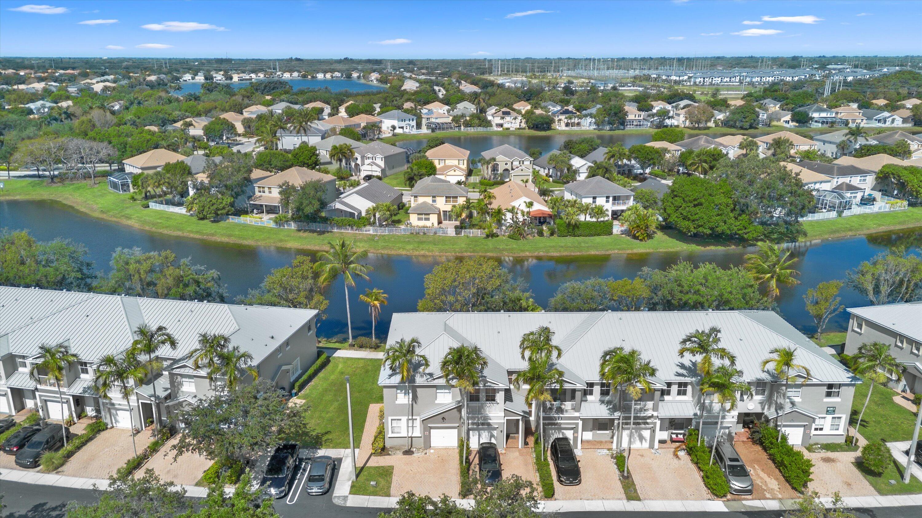 SHOMA VILLAS II AT ROYAL PALM CONDOIU - Residential