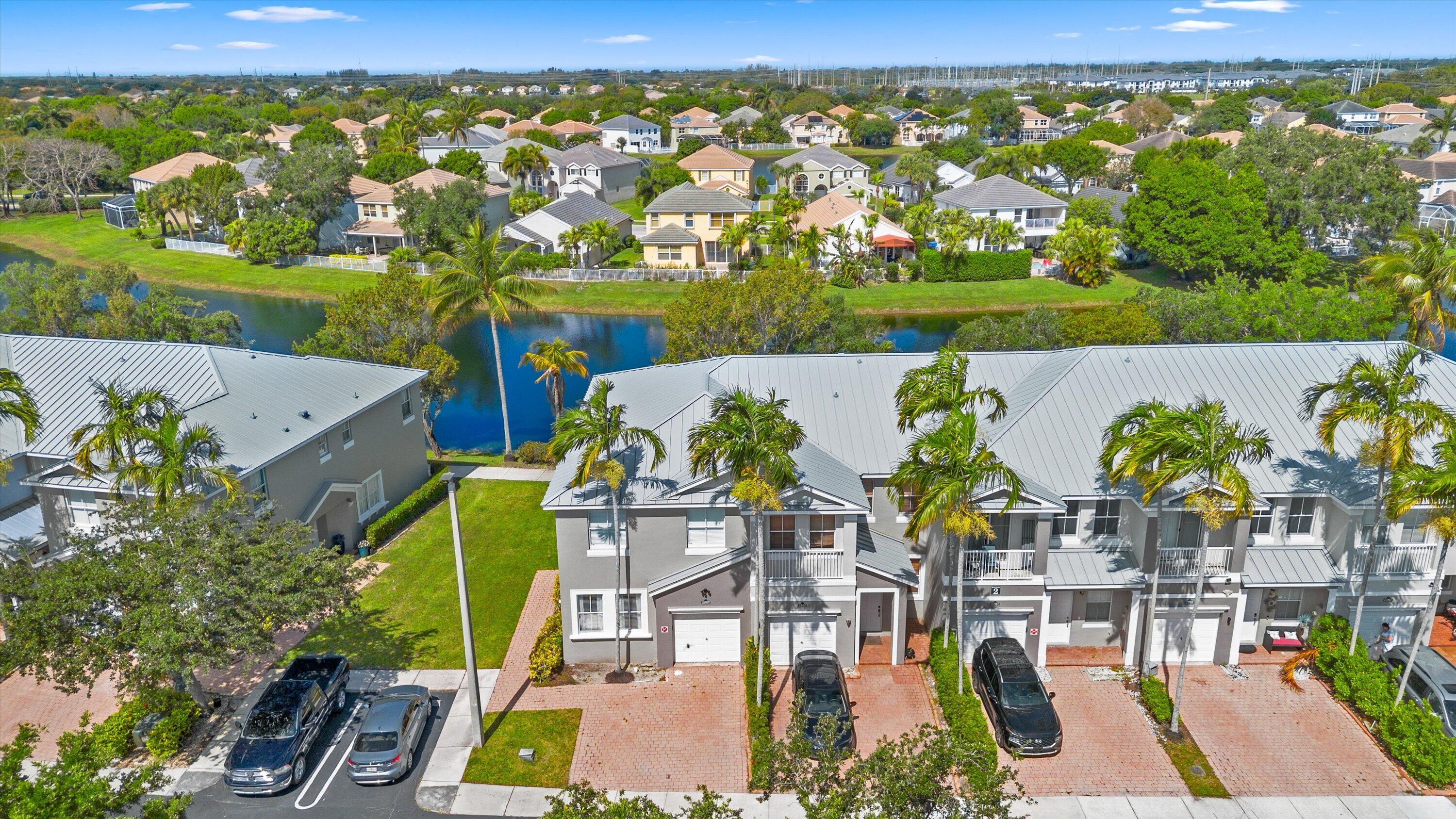 SHOMA VILLAS II AT ROYAL PALM CONDOIU - Residential