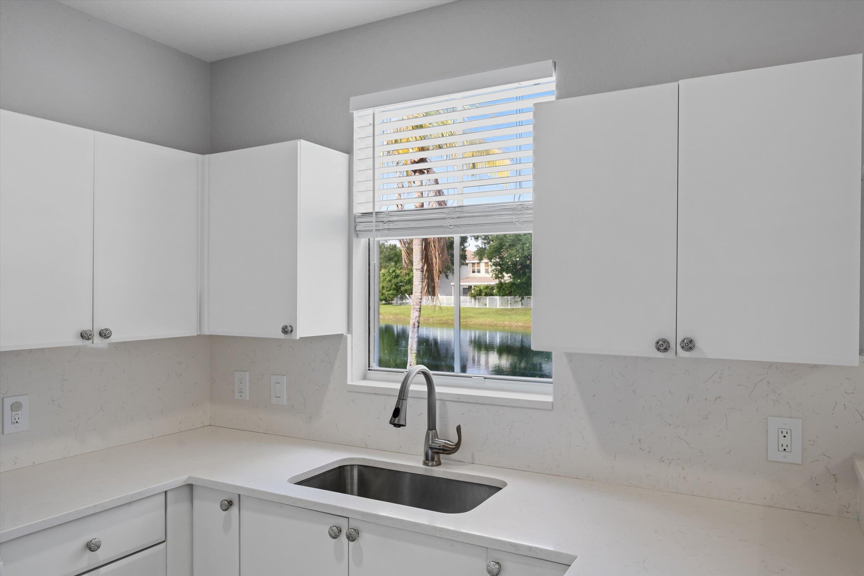 SHOMA VILLAS II AT ROYAL PALM CONDOIU - Residential