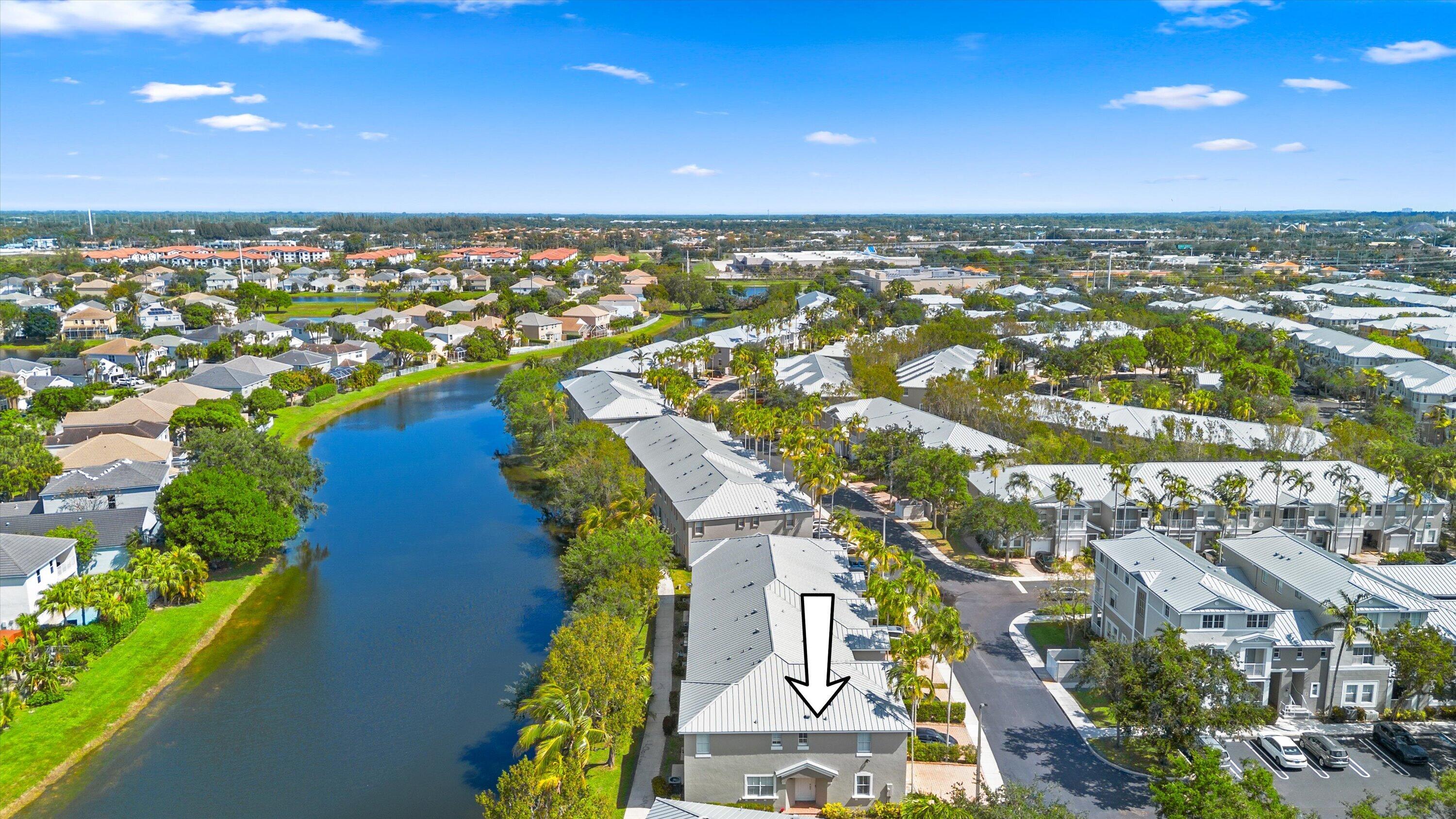 SHOMA VILLAS II AT ROYAL PALM CONDOIU - Residential