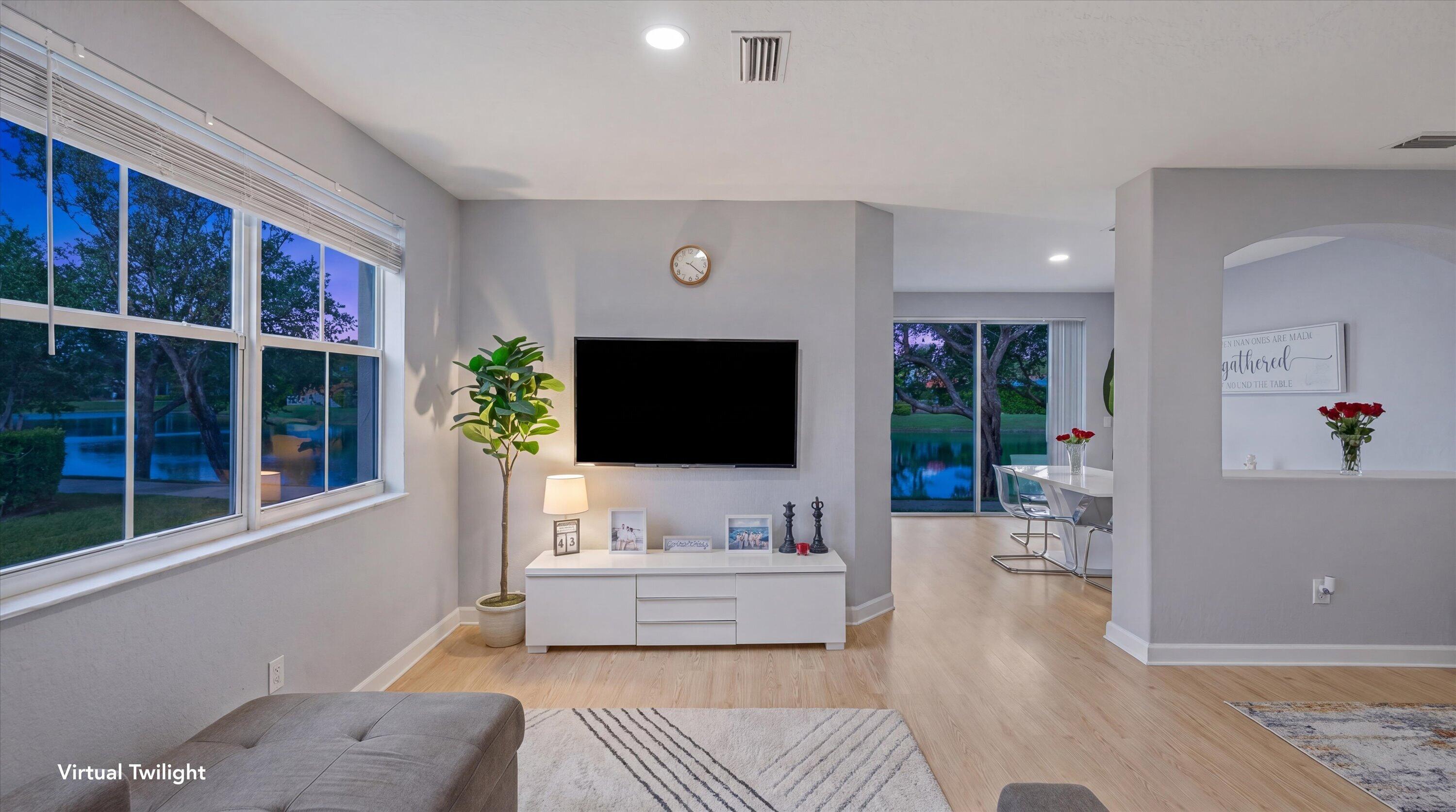 SHOMA VILLAS II AT ROYAL PALM CONDOIU - Residential