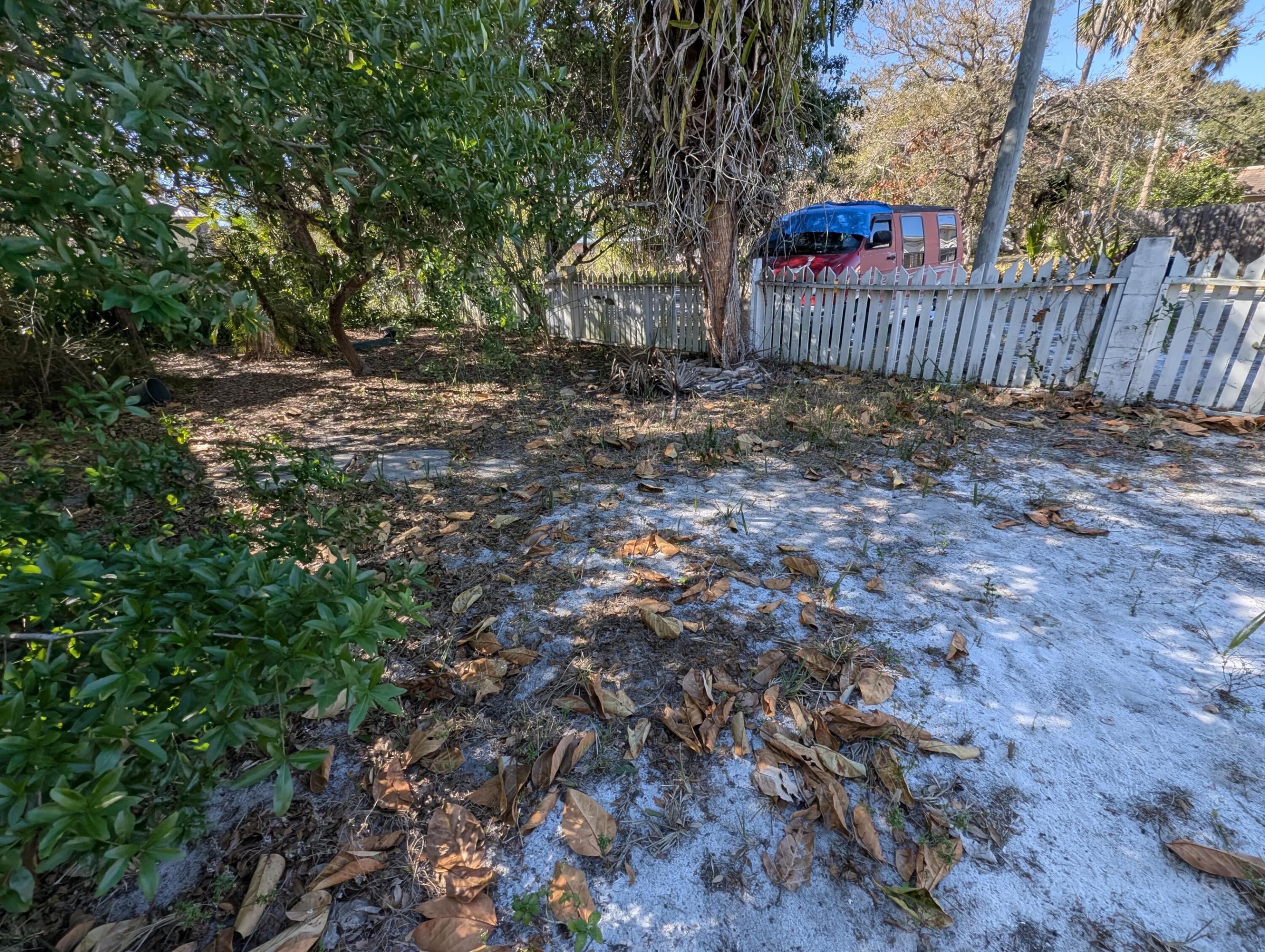 Halpatiokee Park - Land