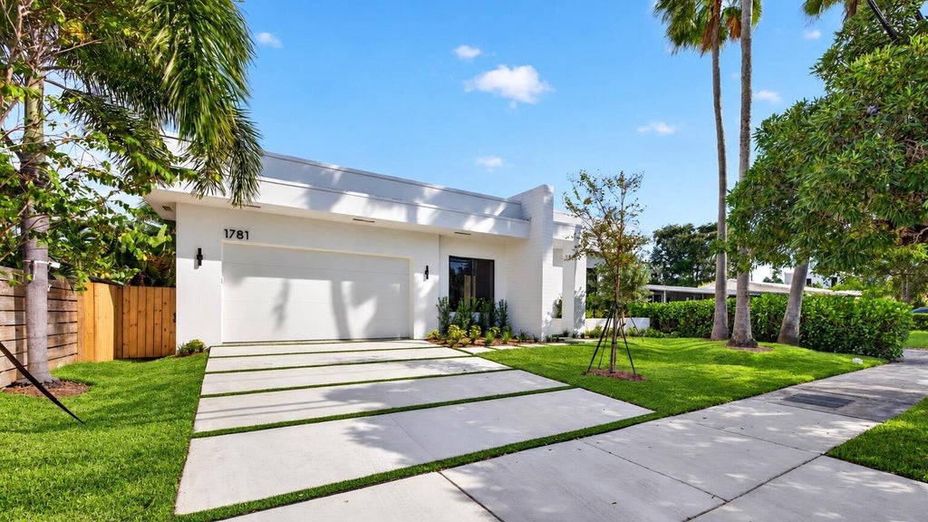 Photo of 1781 NE 18TH Street, Fort Lauderdale, FL 33305 (MLS # B26089694)