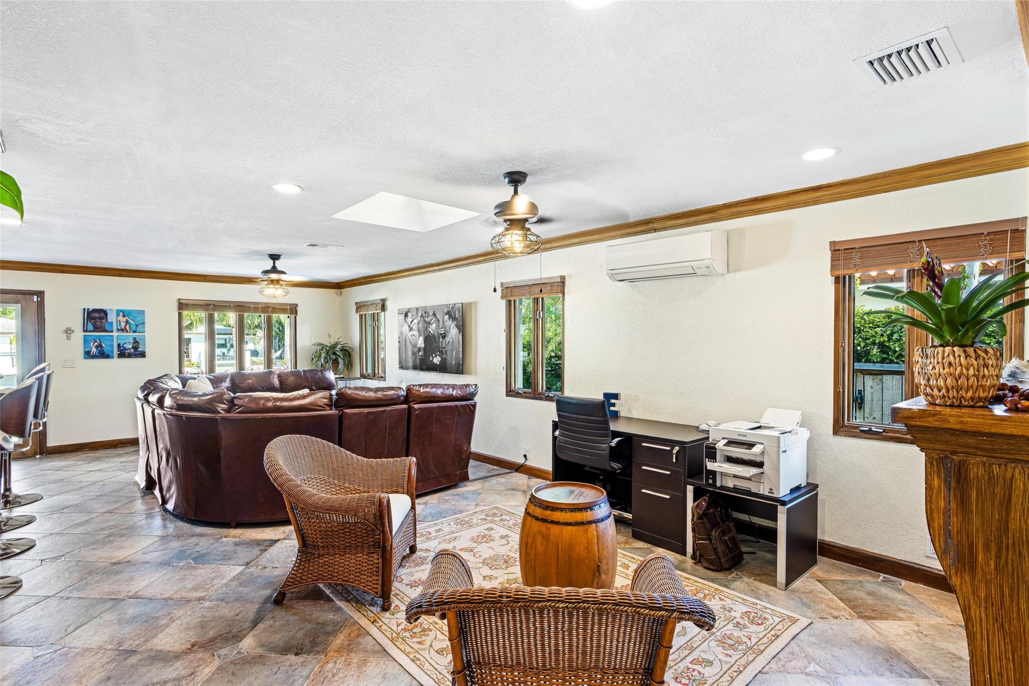 CORAL ISLES - Residential