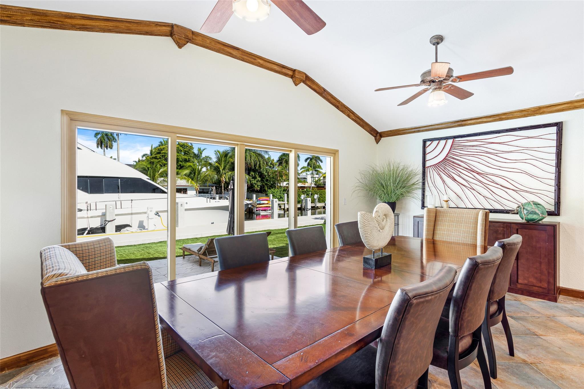 CORAL ISLES - Residential