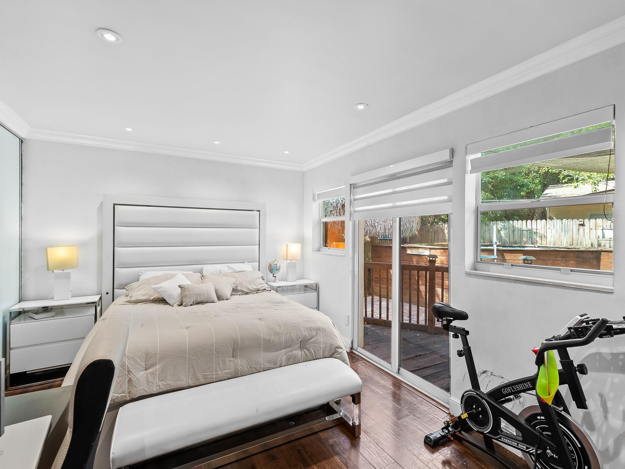 Cresthaven 11 53-41 B - Residential