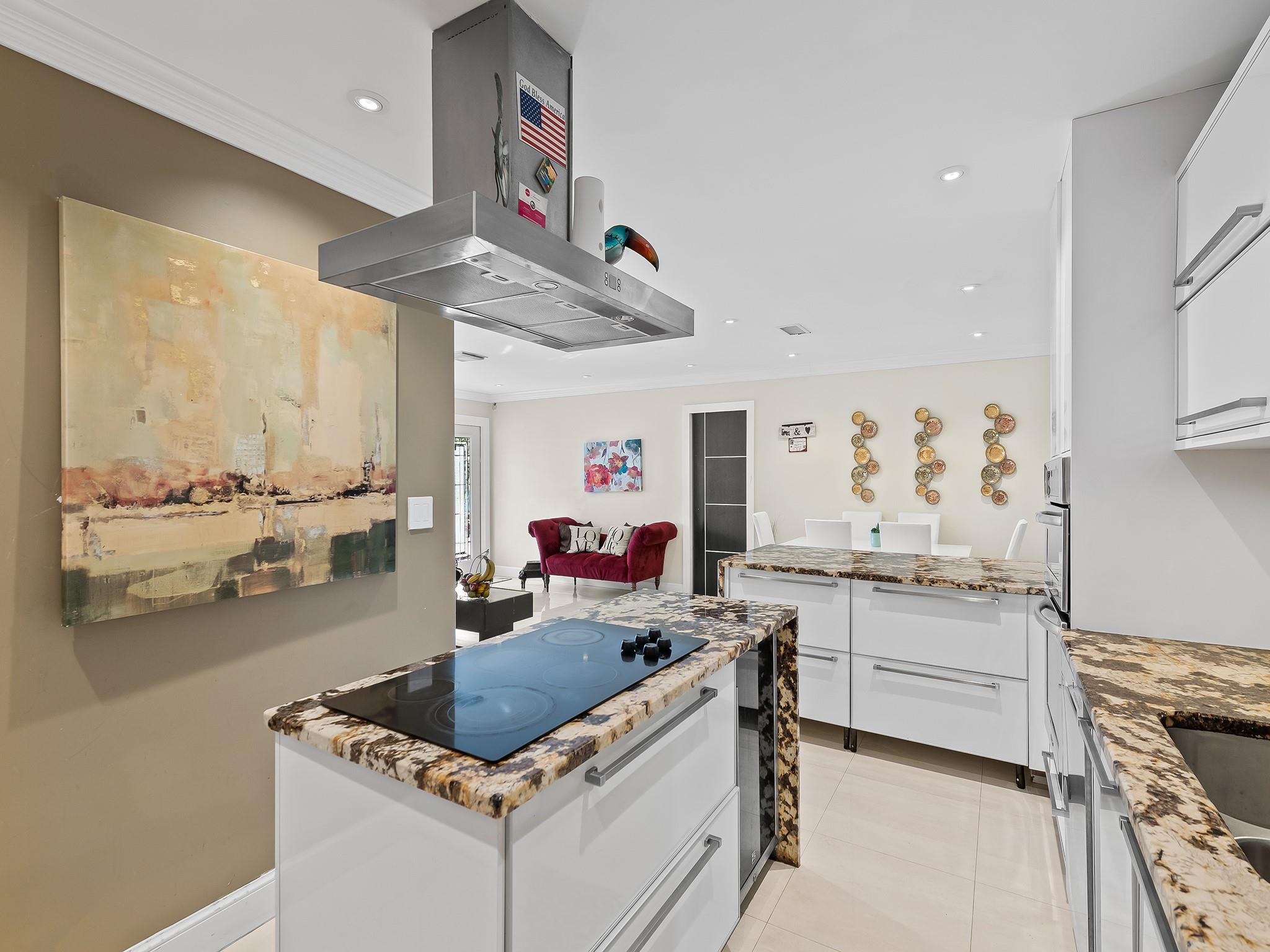 Cresthaven 11 53-41 B - Residential