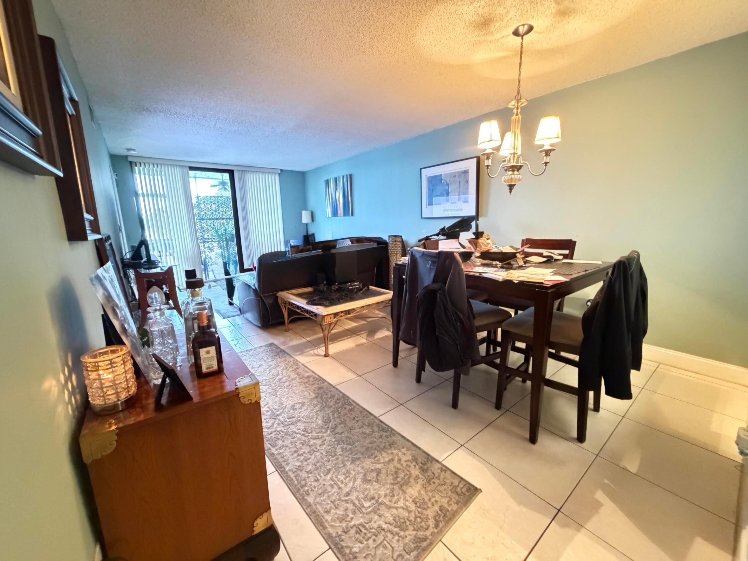 MIRA LAGO CONDO - Residential