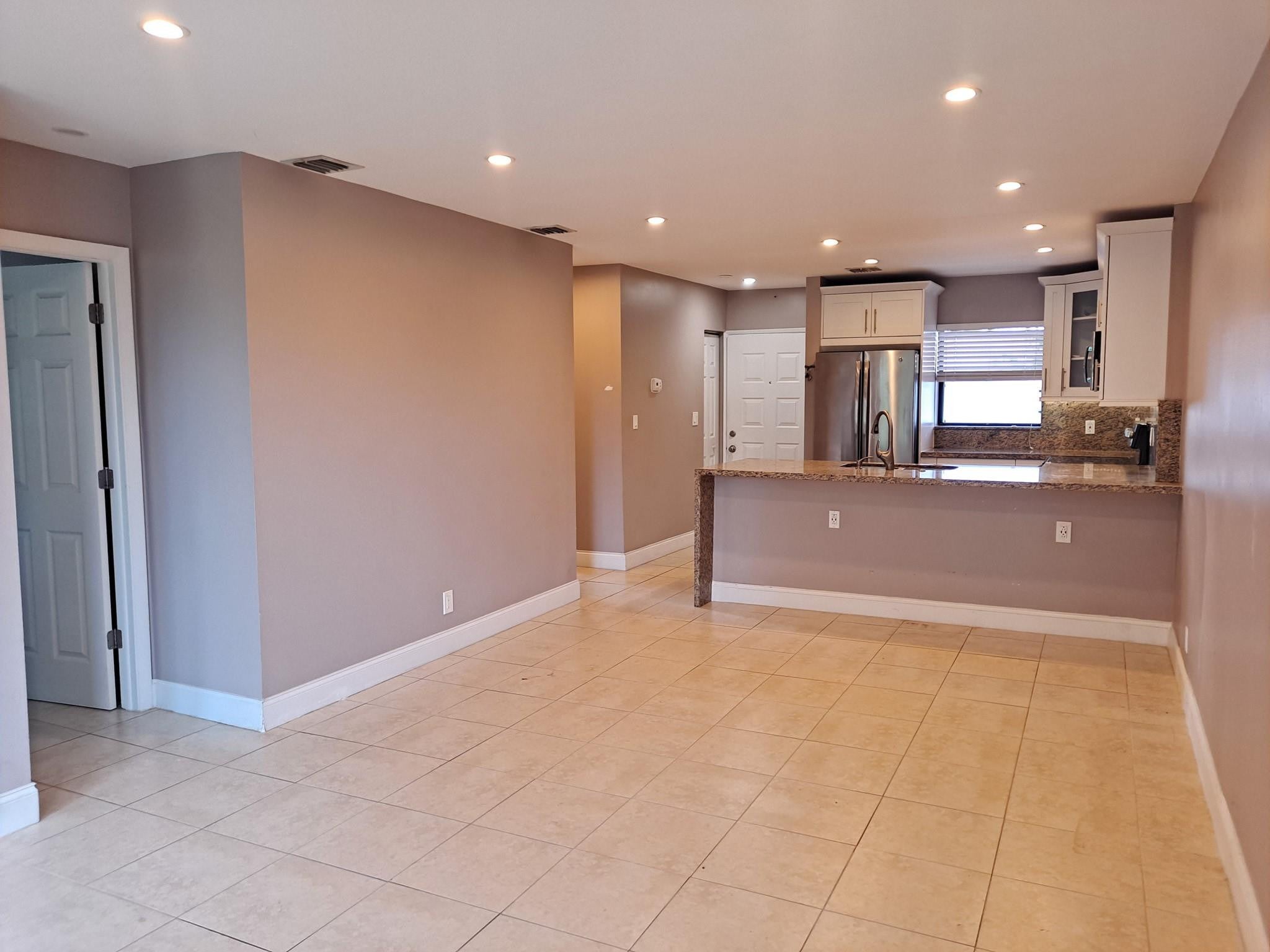 11441 NW 39 Court 320-3
