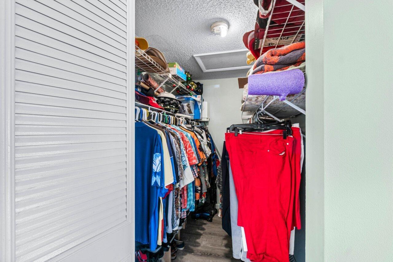 PINE RIDGE SOUTH IV CONDO - Residential Lease