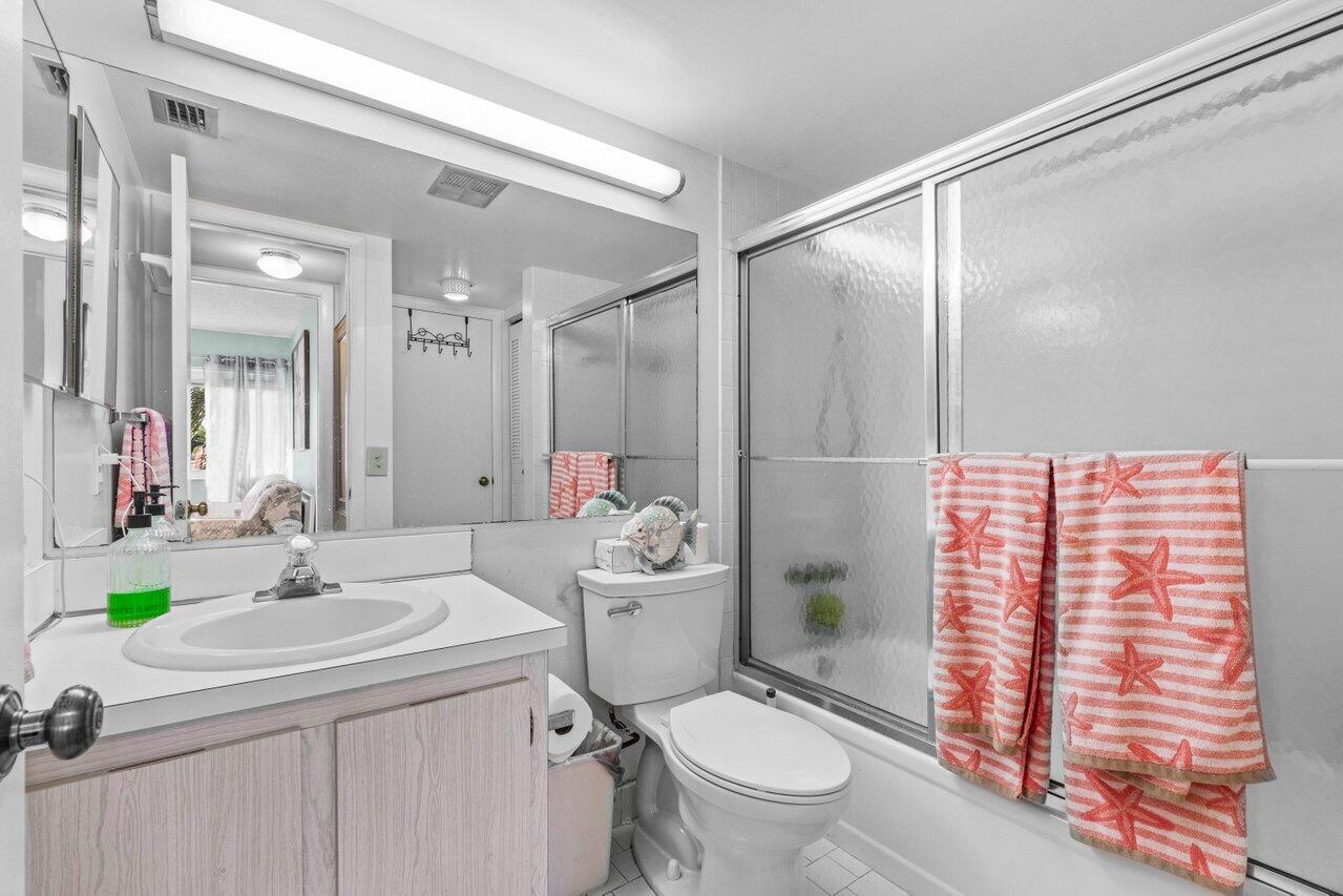 PINE RIDGE SOUTH IV CONDO - Residential Lease