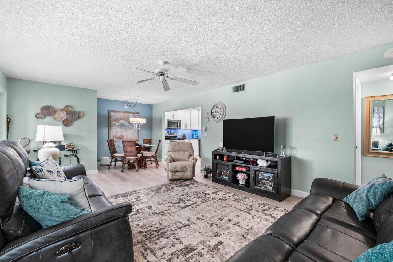 PINE RIDGE SOUTH IV CONDO - Residential Lease