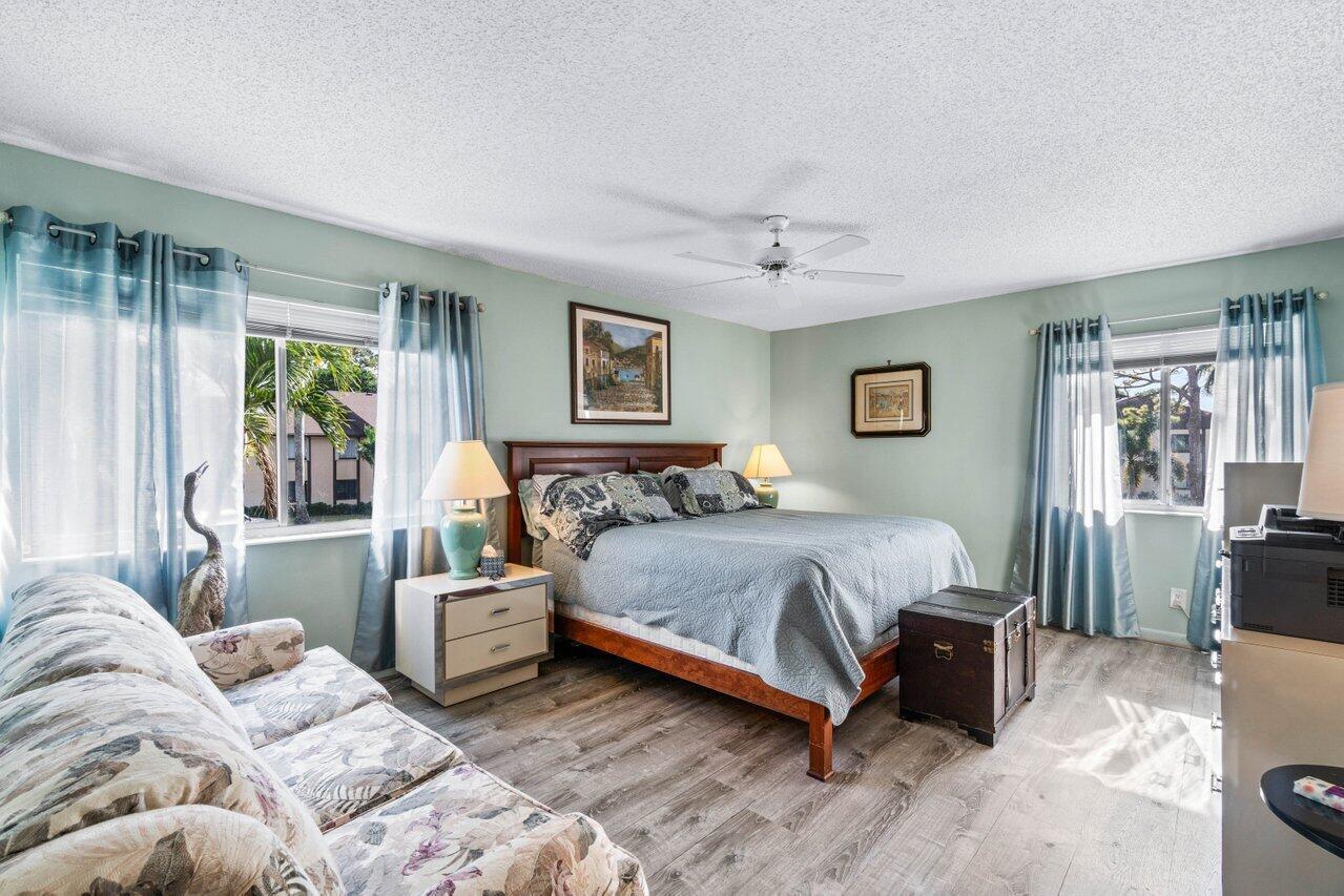 PINE RIDGE SOUTH IV CONDO - Residential Lease