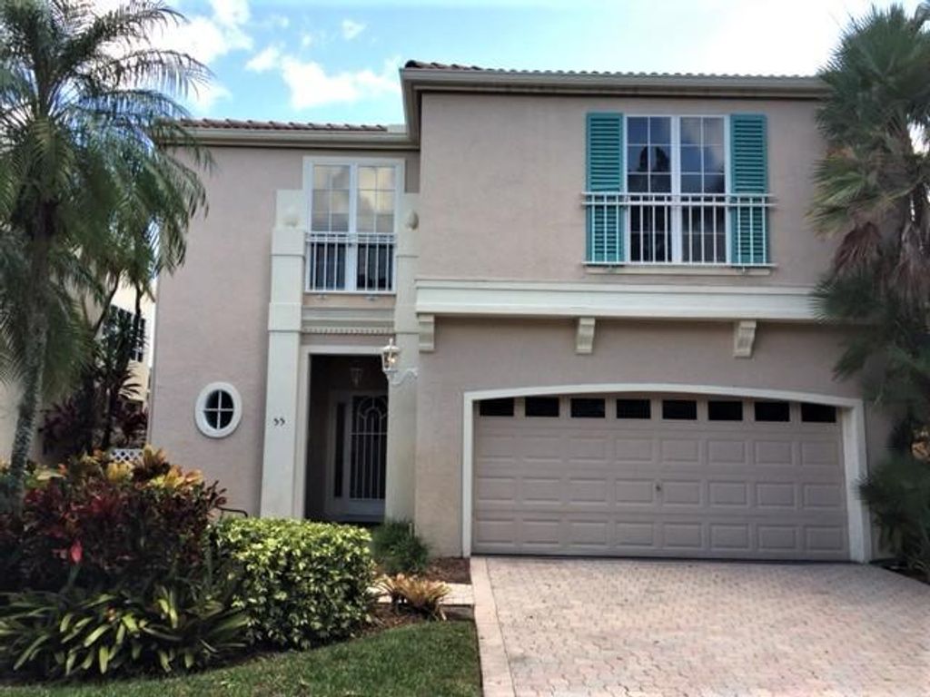 Photo of 55 Via Verona W, Palm Beach Gardens, FL 33418 (MLS # R10716029)