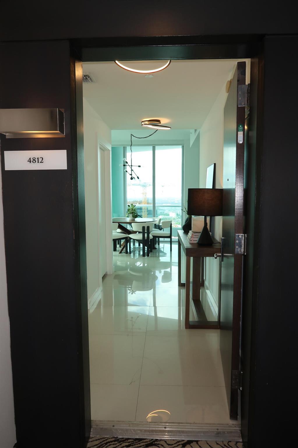 900 BISCAYNE BAY CONDO - Residential Lease