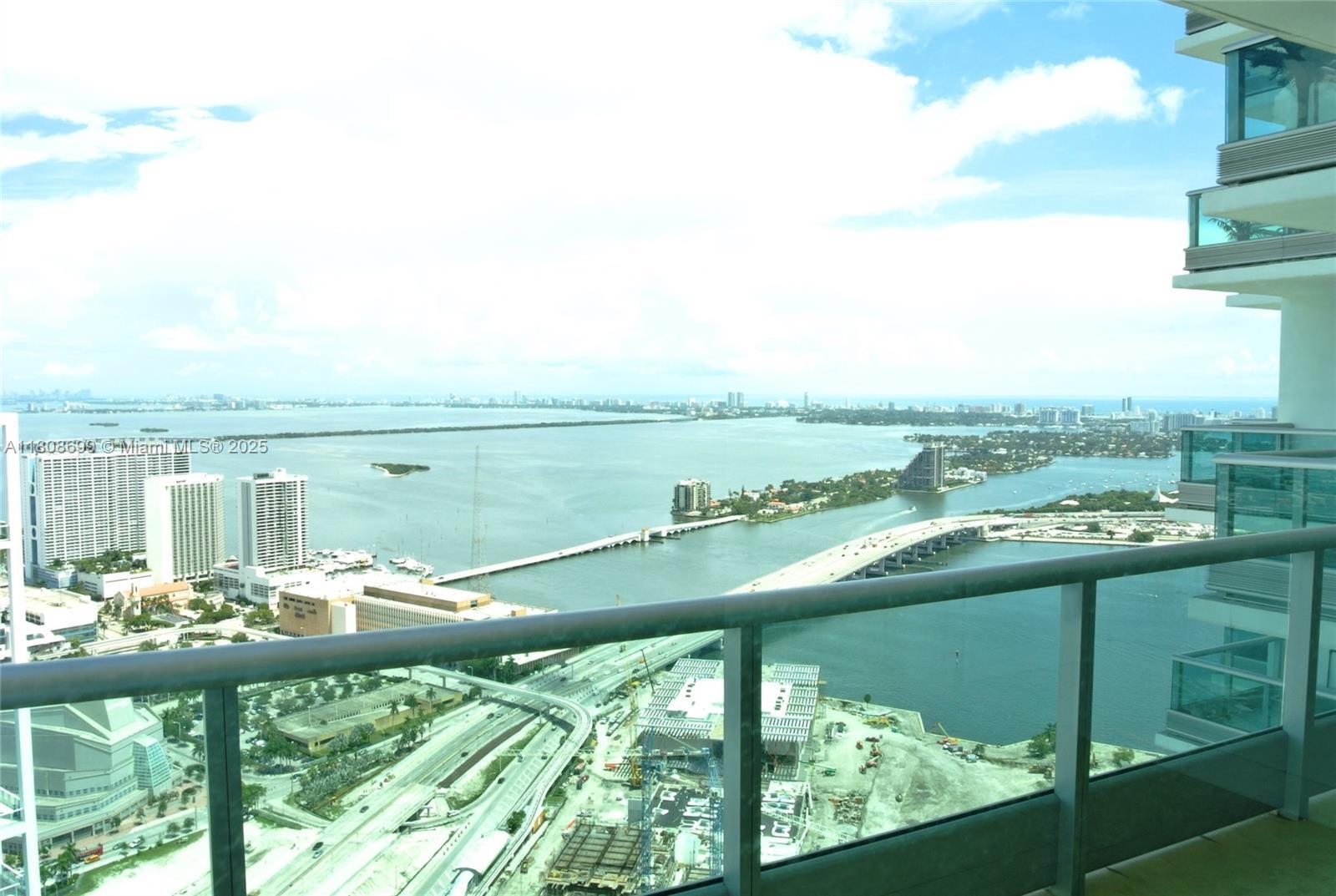 900 BISCAYNE BAY CONDO - Residential Lease
