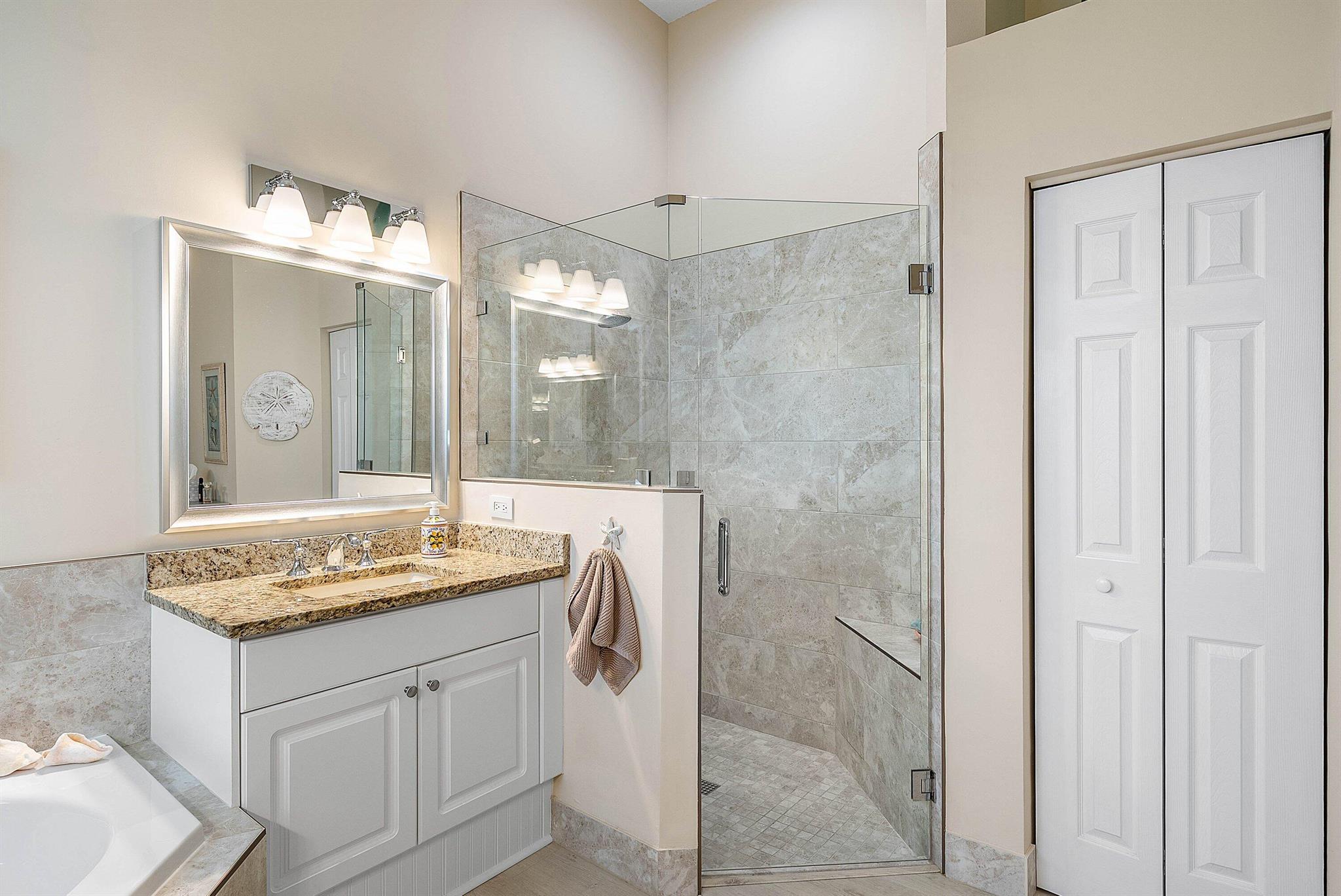 VIZCAYA - Residential