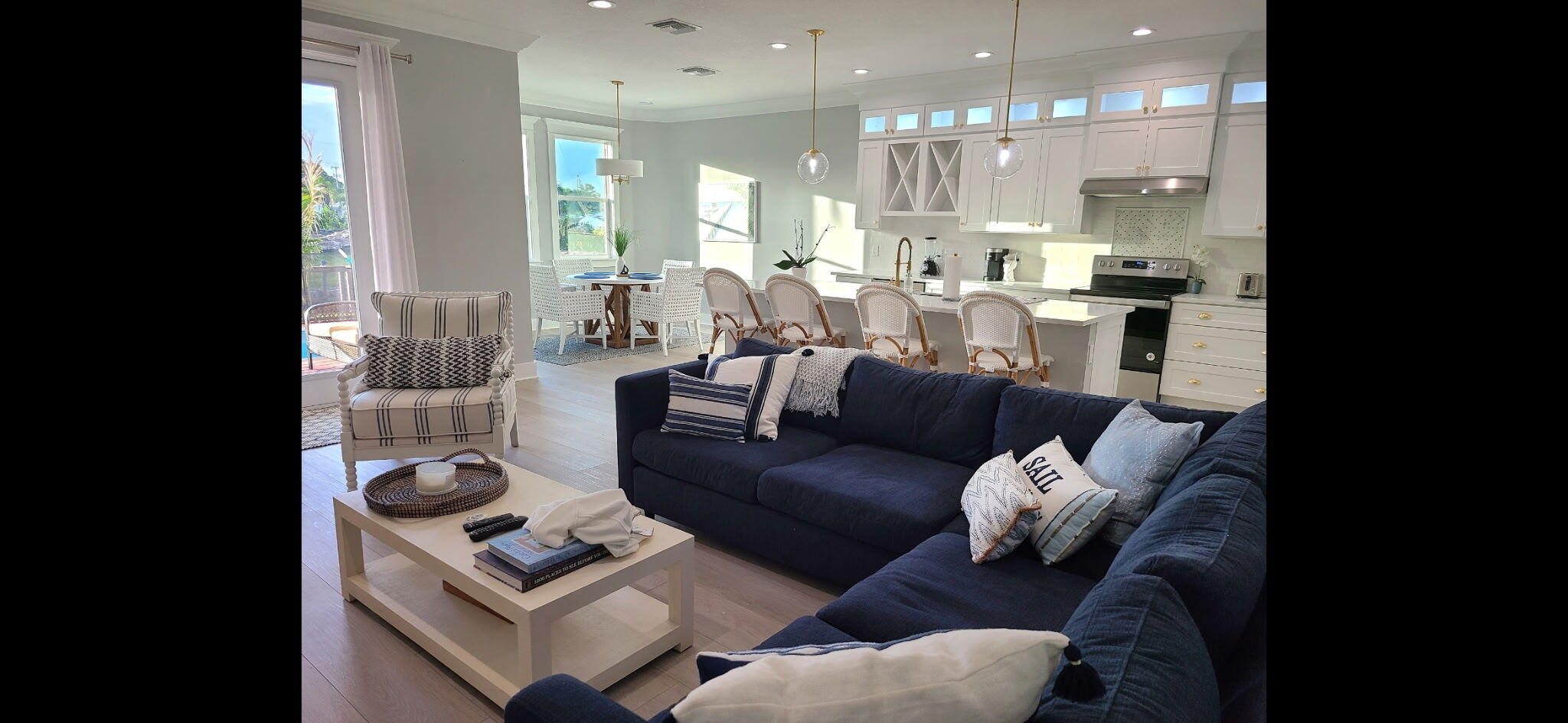 MANATEE BAY - Residential