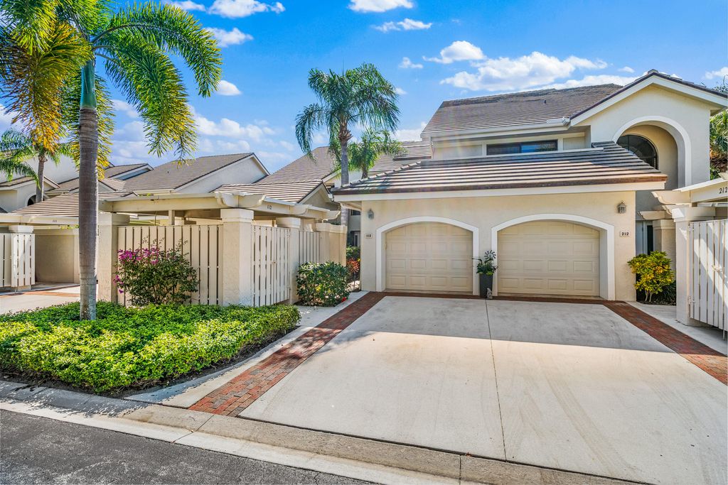 Photo of 3940 Schooner Pointe Drive #112, Jupiter, FL 33477 (MLS # R10932228)