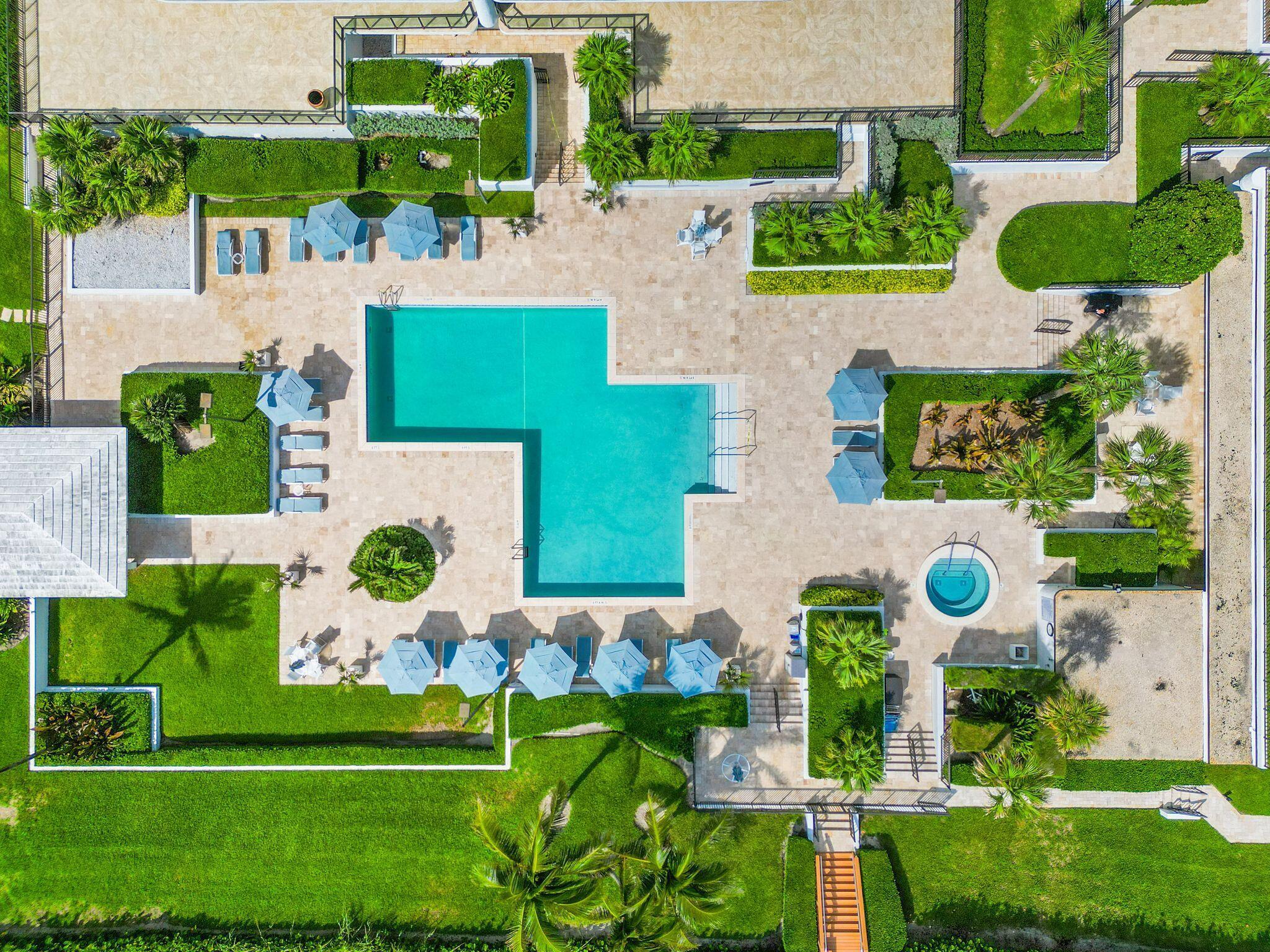 HALCYON OF PALM BEACH - Residential