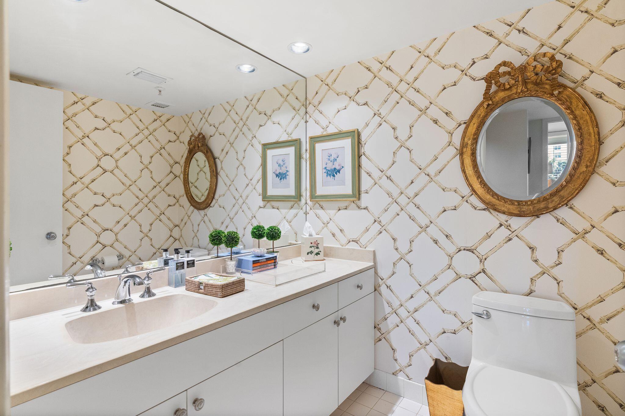 HALCYON OF PALM BEACH - Residential