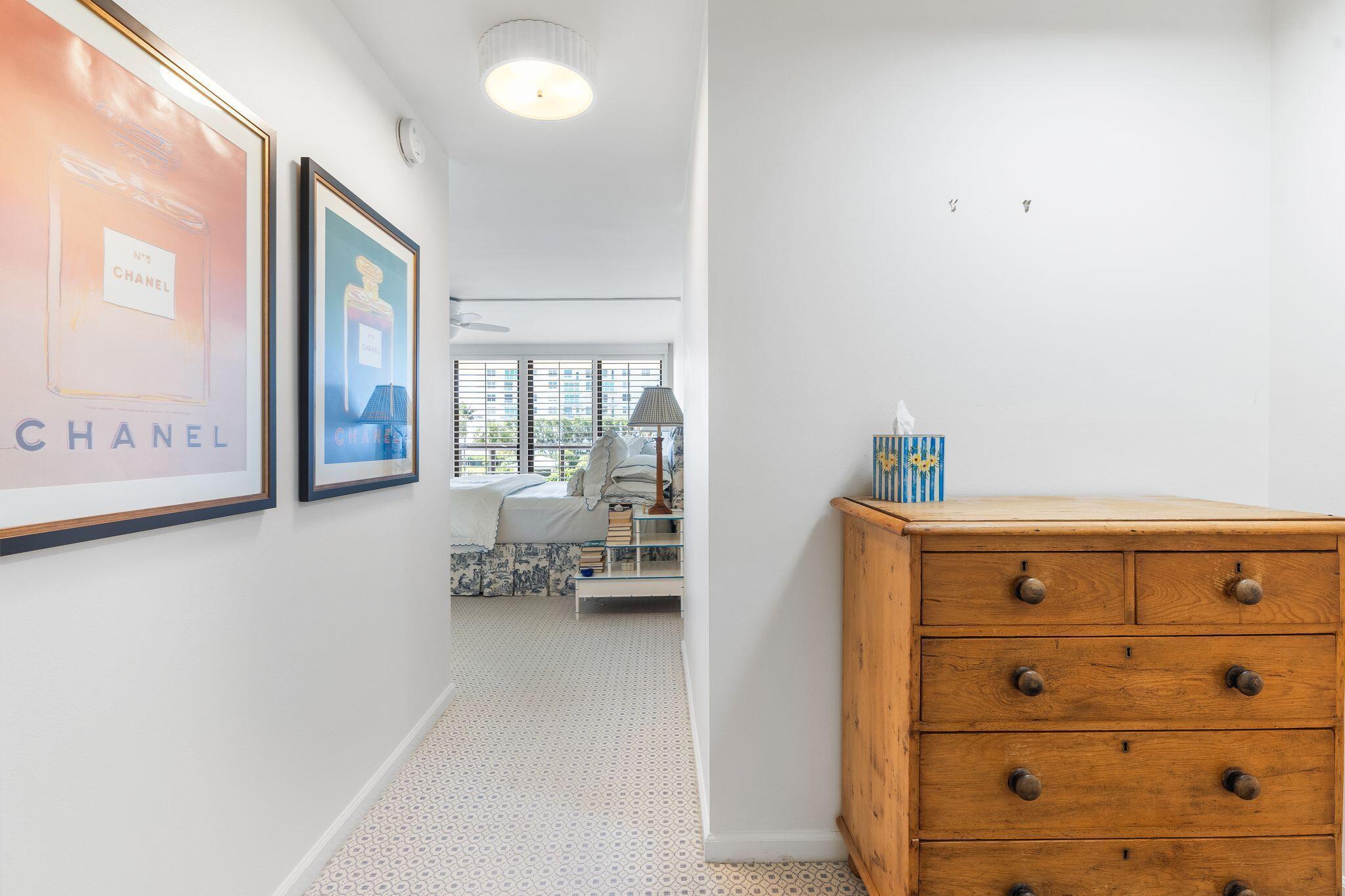 HALCYON OF PALM BEACH - Residential