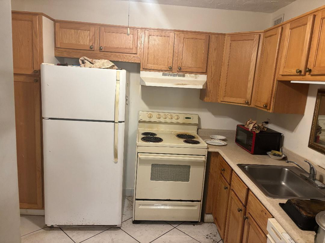 2871 BLD # H Bld Somerset Drive 105