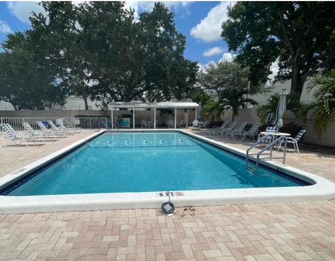 WEST LAKES OF BOCA RATON INC - Residential