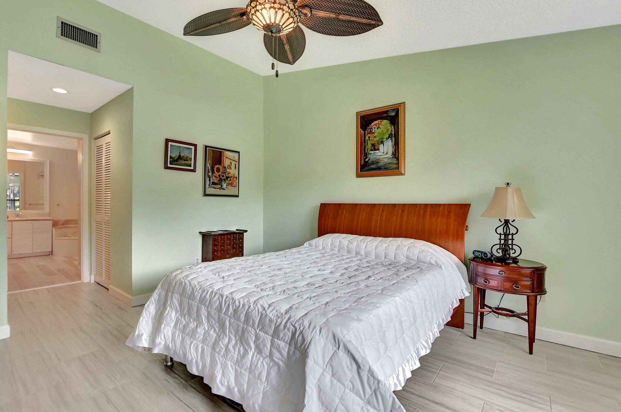 VILLAS OF BOCA DELRAY CONDO - Residential