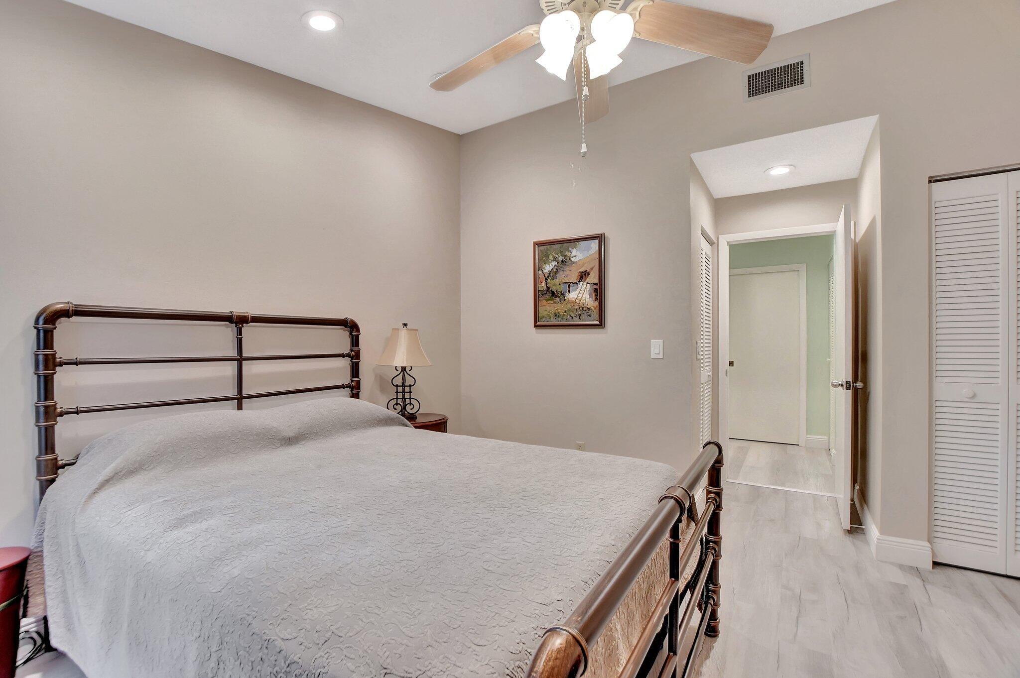 VILLAS OF BOCA DELRAY CONDO - Residential