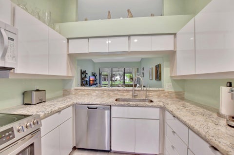 Tiny photo for 5289 Fairway Woods Drive #2913, Delray Beach, FL 33484 (MLS # B26034305)