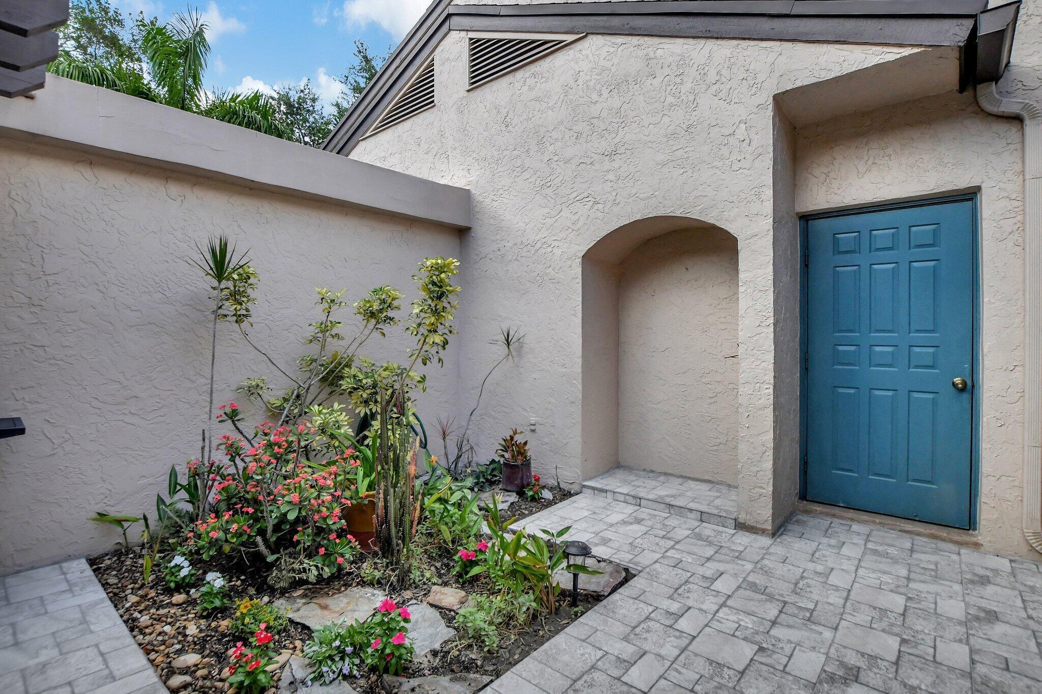 VILLAS OF BOCA DELRAY CONDO - Residential