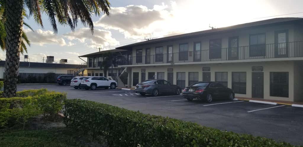 Photo of 312 S OLD DIXIE Highway #210, Jupiter, FL 33458 (MLS # B26063753)
