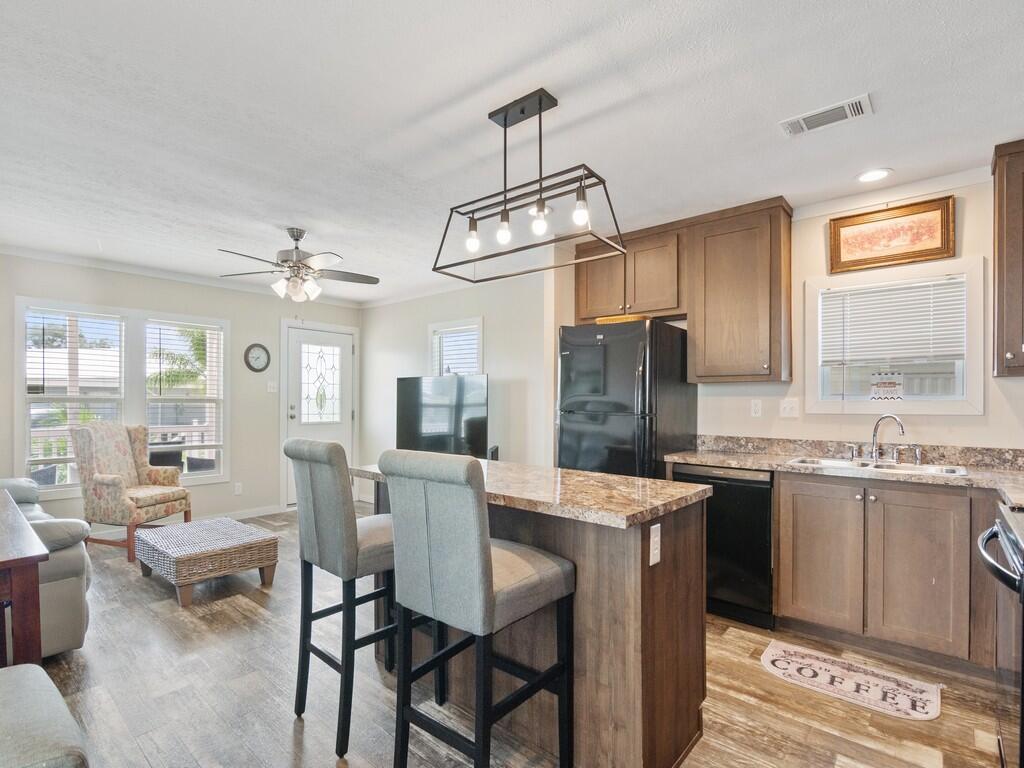 Sandhill Shores - Residential