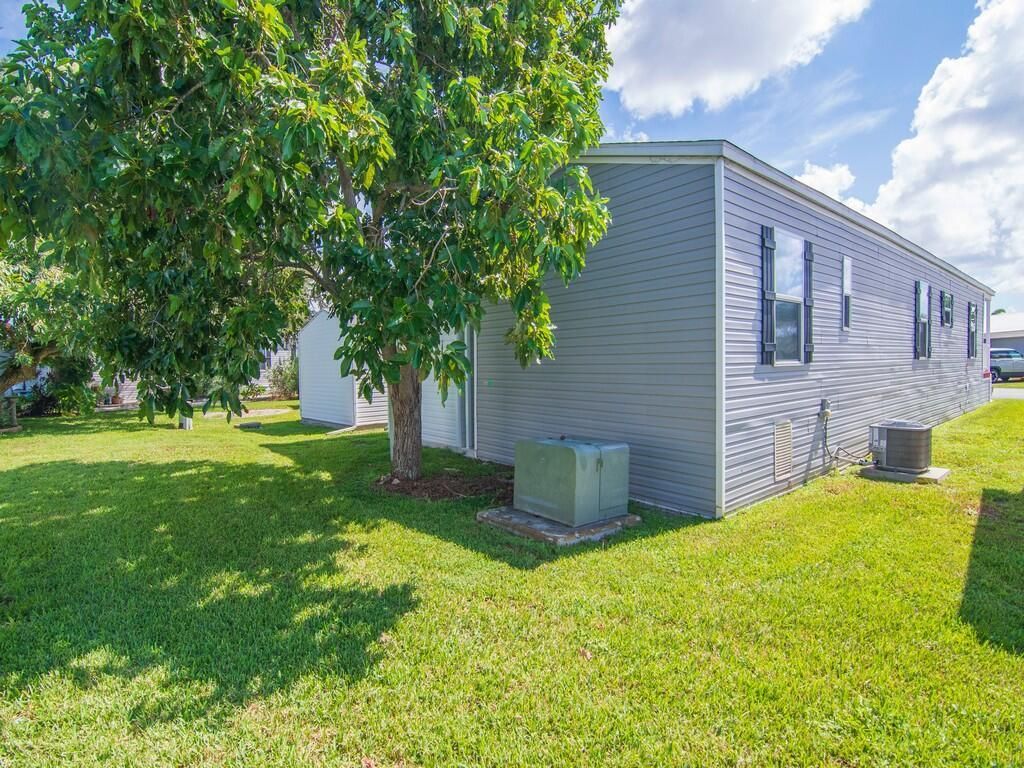 Photo of 121 Sandhill Boulevard, Fort Pierce, FL 34982 (MLS # R11129575)