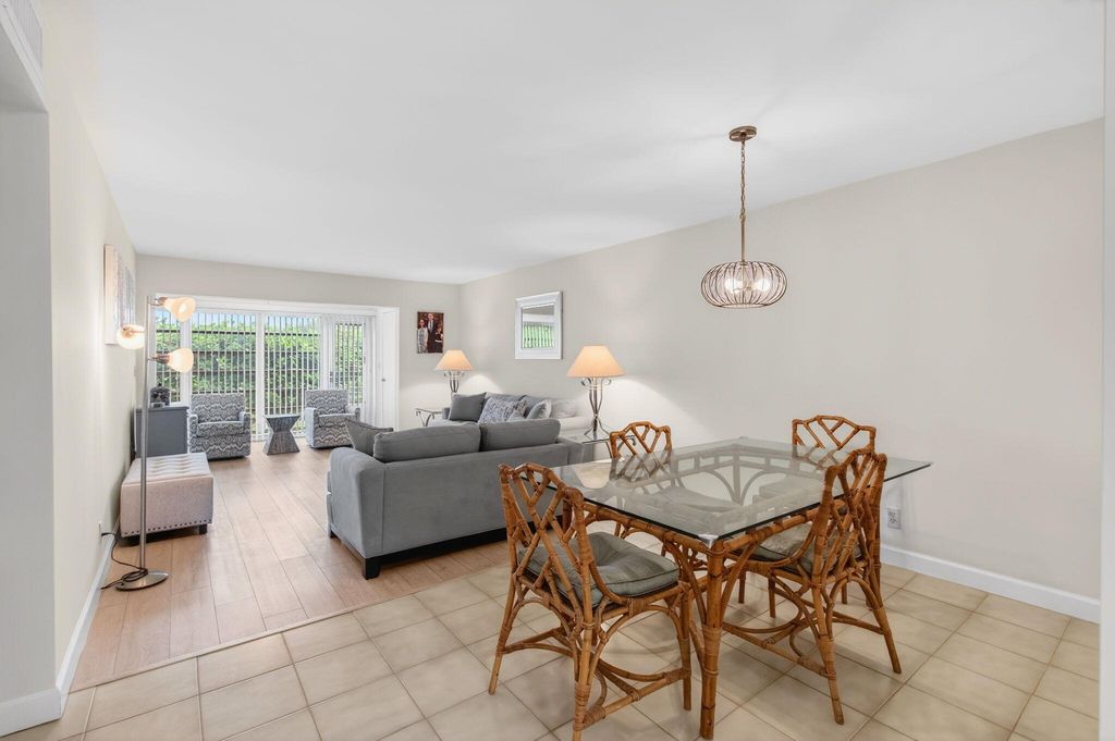 Photo of 13682 Via Flora #A, Delray Beach, FL 33484 (MLS # R11152576)