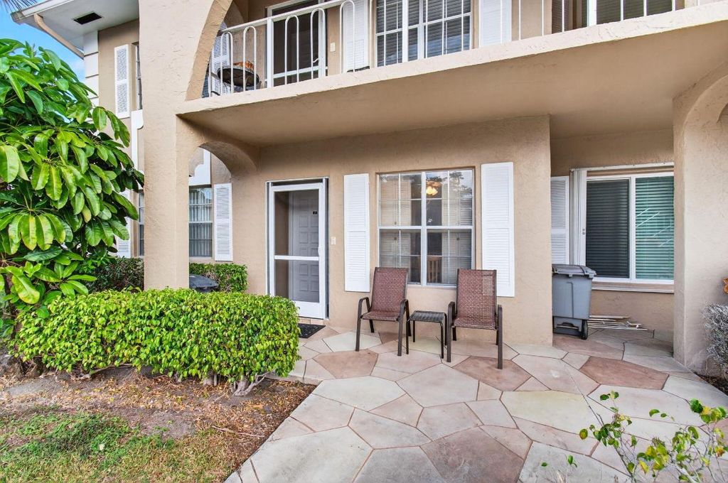Photo of 13682 Via Flora #A, Delray Beach, FL 33484 (MLS # R11152576)