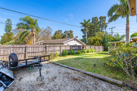Tiny photo for 4558 Bonanza Road, Lake Worth, FL 33467 (MLS # B26000024)