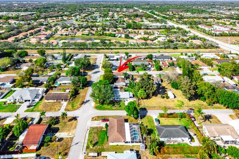 Tiny photo for 4558 Bonanza Road, Lake Worth, FL 33467 (MLS # B26000024)
