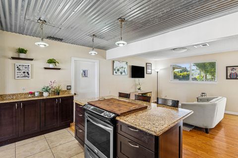 Tiny photo for 4558 Bonanza Road, Lake Worth, FL 33467 (MLS # B26000024)
