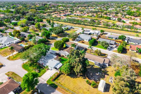 Tiny photo for 4558 Bonanza Road, Lake Worth, FL 33467 (MLS # B26000024)