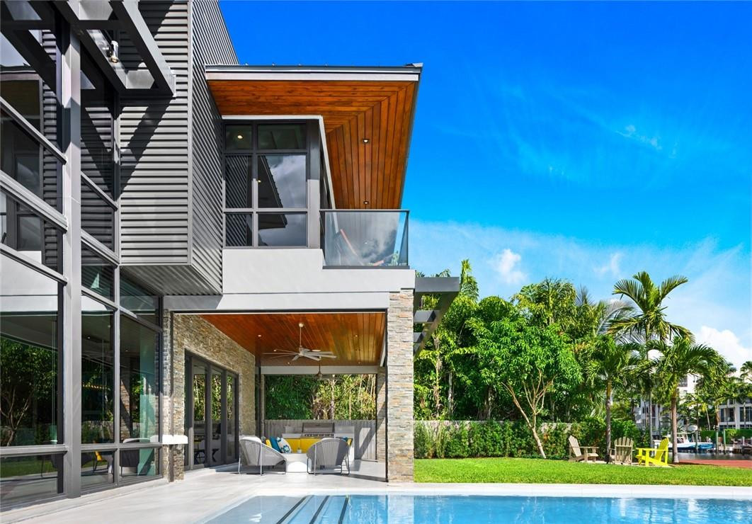 Victoria Isles 15-67 B - Residential