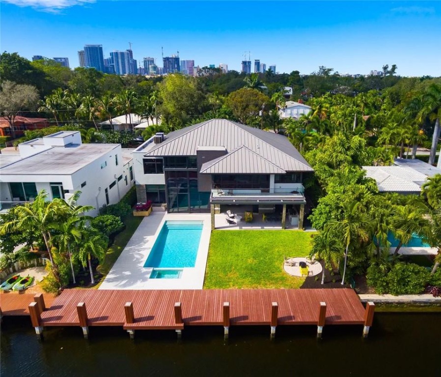 Victoria Isles 15-67 B - Residential