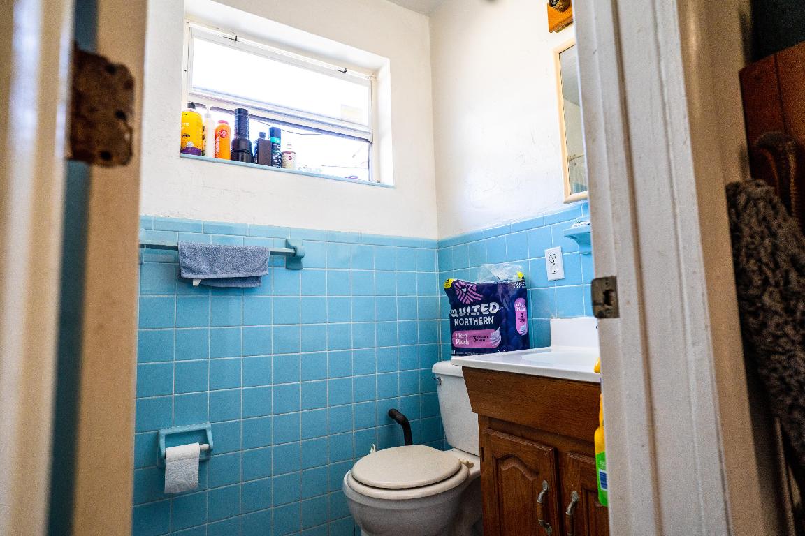 RIVERSIDE - Residential Income