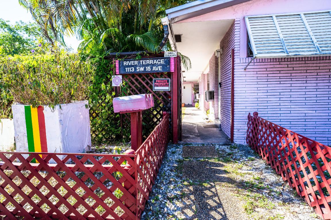 RIVERSIDE - Residential Income