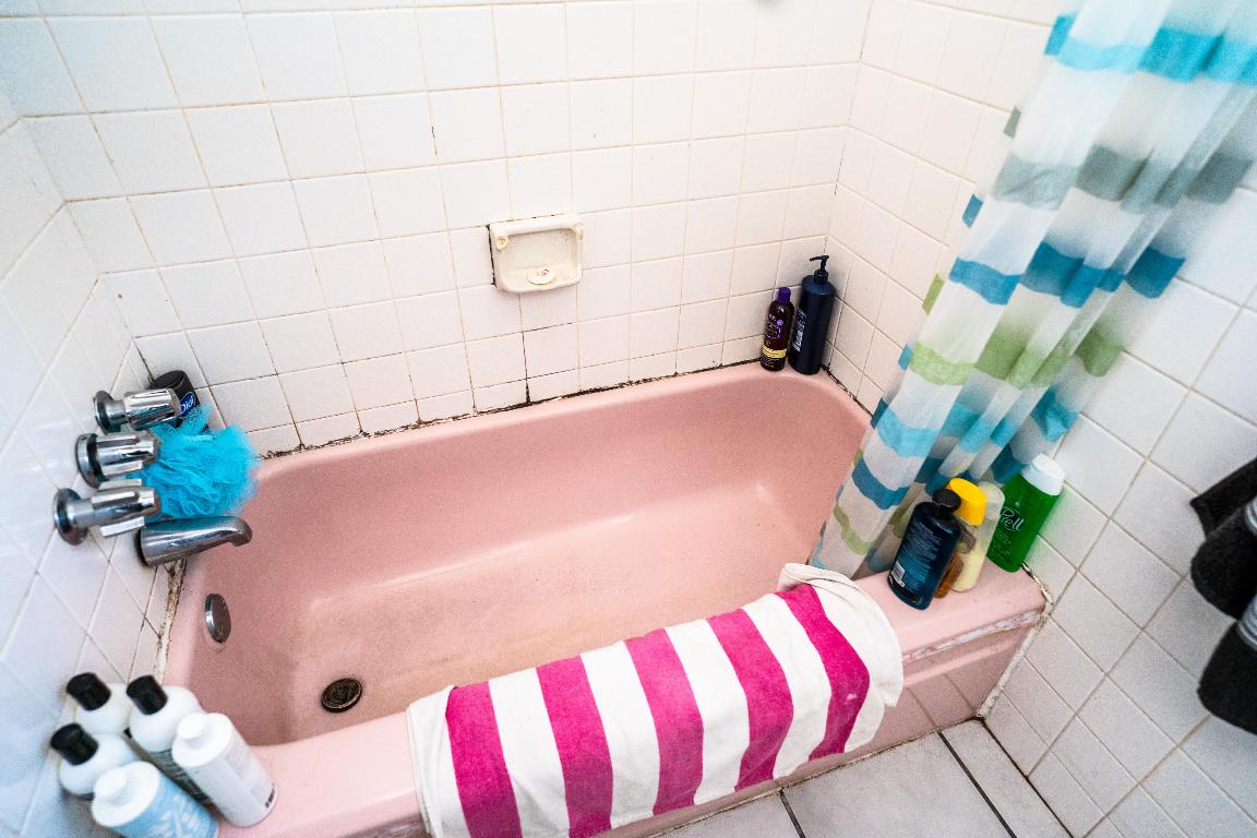 RIVERSIDE - Residential Income