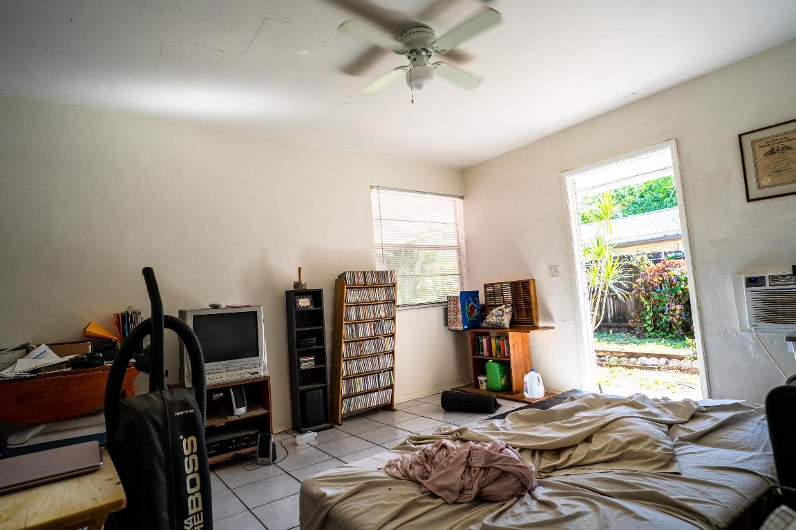 RIVERSIDE - Residential Income