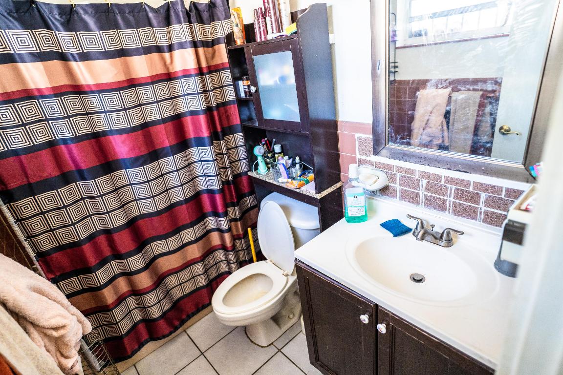 RIVERSIDE - Residential Income