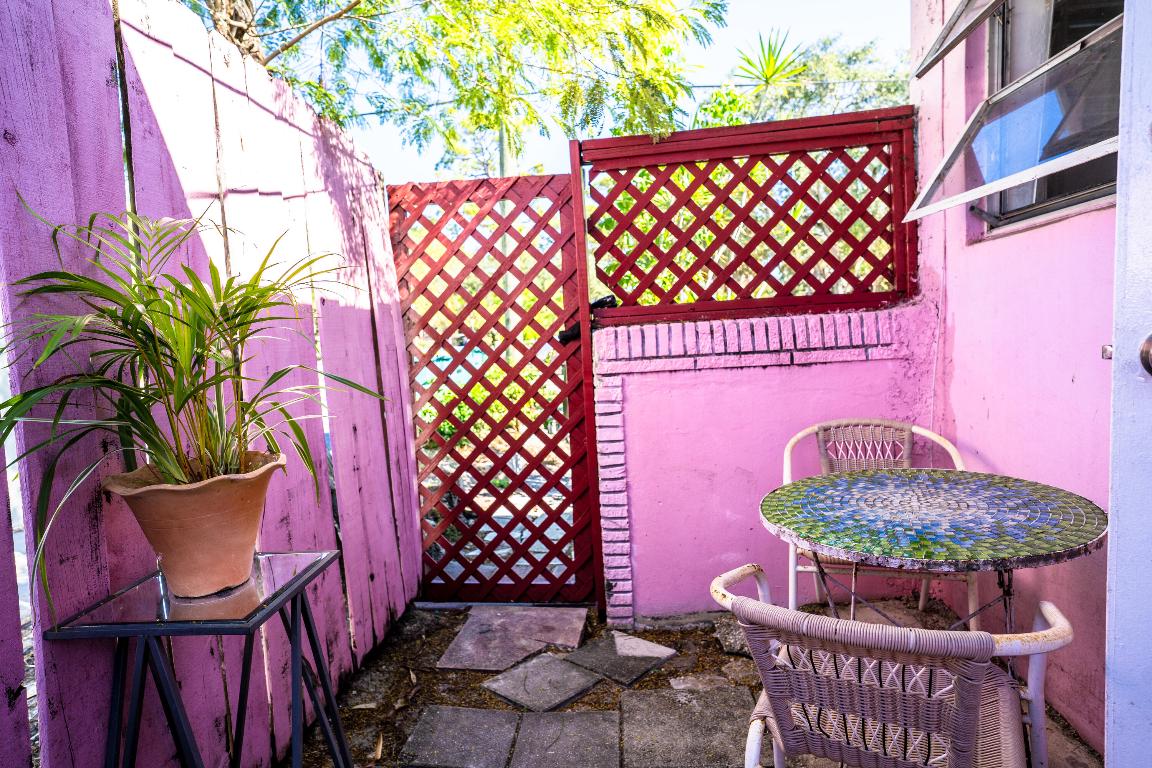 RIVERSIDE - Residential Income