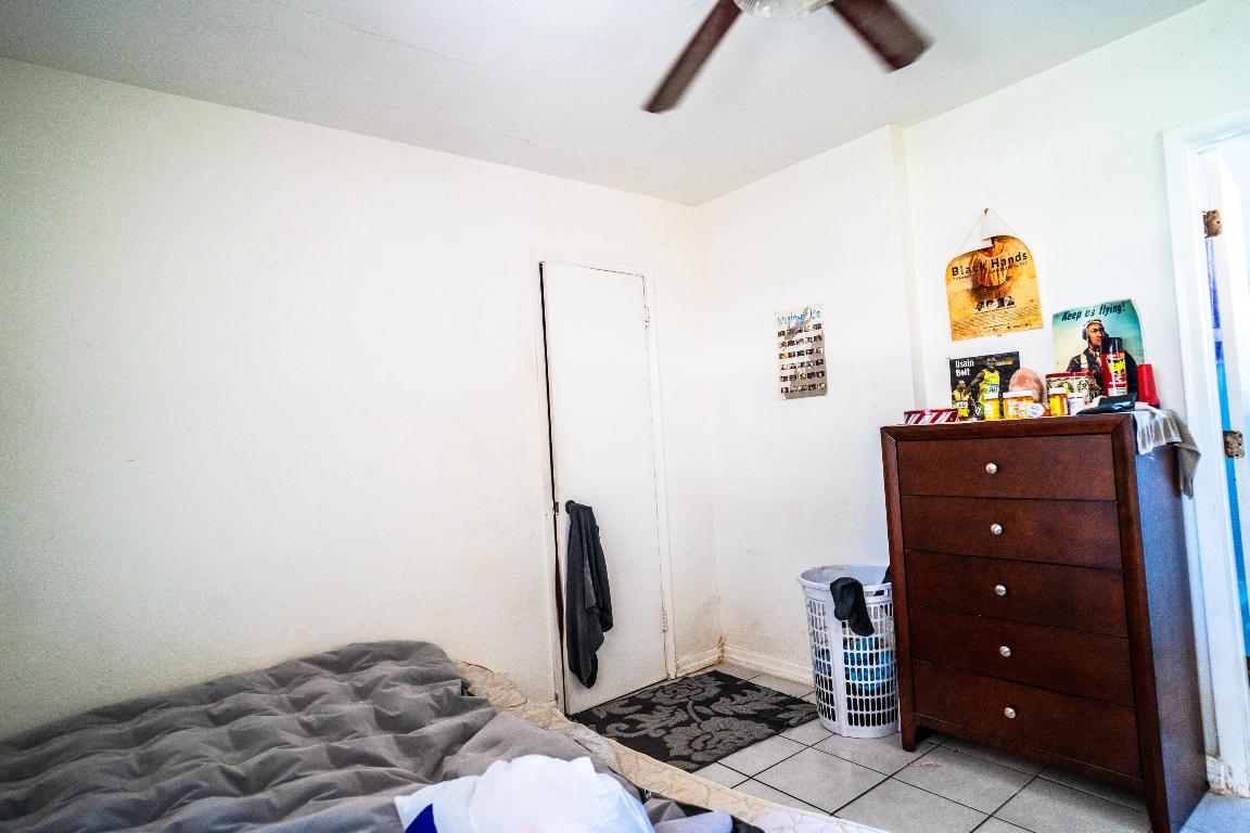 RIVERSIDE - Residential Income